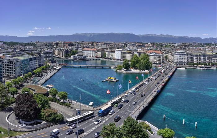 Pont du mont blanc à Genève