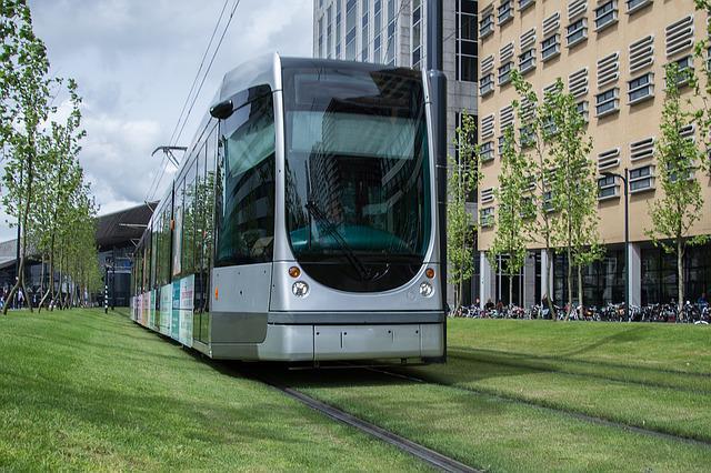 tramway en ville