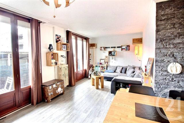 Appartement T3 à vendre - 3 pièces - 70.82 m2 - ANNEMASSE - 74 - RHONE-ALPES - Century 21 Agence Du Lac