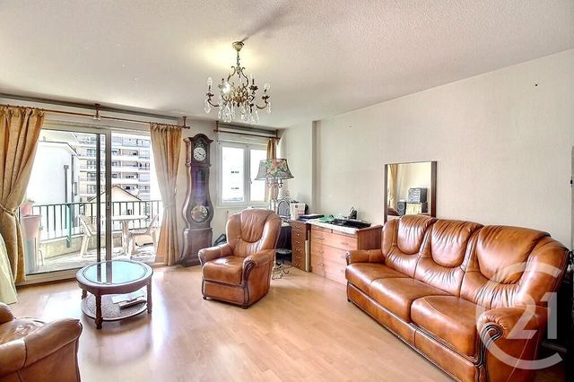 Appartement F3 à vendre - 3 pièces - 78.62 m2 - ANNEMASSE - 74 - RHONE-ALPES - Century 21 Agence Du Lac