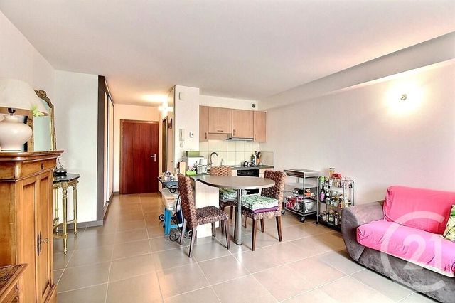 Appartement F1 à vendre - 1 pièce - 32.8 m2 - LUCINGES - 74 - RHONE-ALPES - Century 21 Agence Du Lac